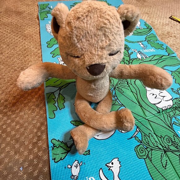 Yoga Kid Mat & Meddy Teddy Bendable Bear Set Fitness Stuffed Animal Meditation - Picture 6 of 10